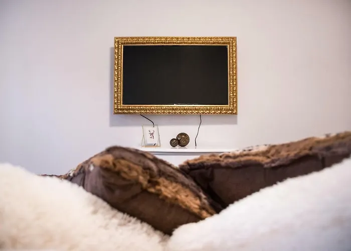 Deni Luxury *