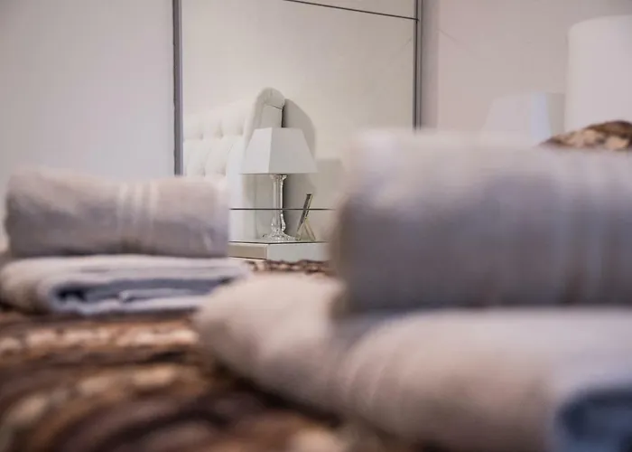 Deni Luxury شقة *